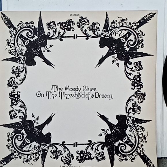 3 Albums 60s Beatles Sgt Pepper's (2) Moody Blues - Picture 7 of 9